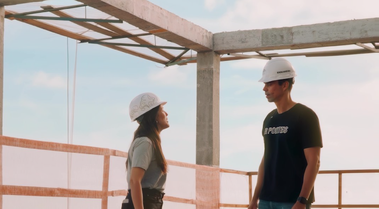 Esta parte do site tem uma imagem de capa que leva a um video no youtube é a imagem principal do slide e esta imagem tem o tamanho de 780 pixels de altura e 430 pixels de largura.