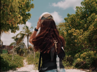 Esta parte do site tem uma imagem identica a imagem do slide principal que leva ao youtube porém menor no tamanho de 190 pixels de altura por 145 pixels de largura.