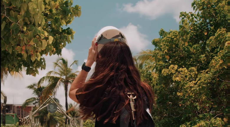 Esta parte do site tem uma imagem de capa que leva a um video no youtube é a imagem principal do slide e esta imagem tem o tamanho de 780 pixels de altura e 430 pixels de largura.